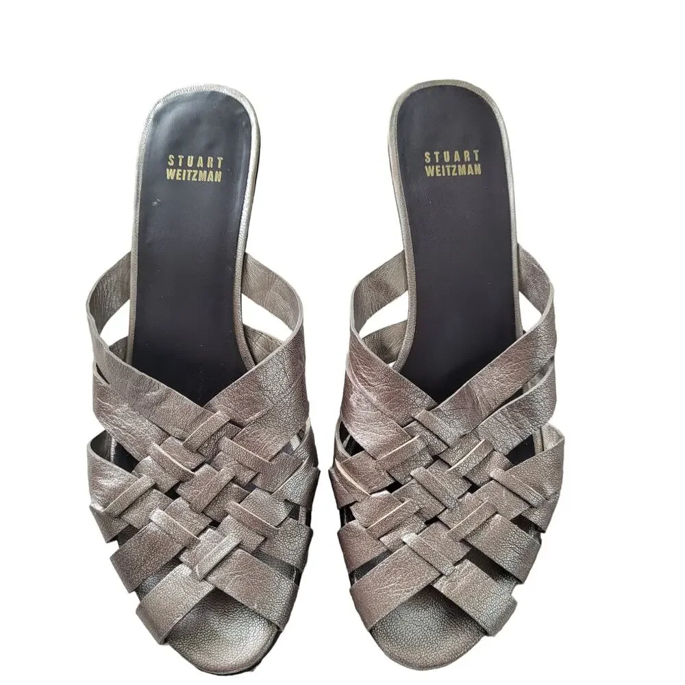 Stuart Weitzman Gold Slip On Weave Heels, sz. Approx. 9
